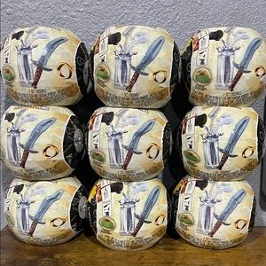 The Lord of the Rings Mini Verse Collectible 9 included balls